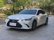 Lexus ES 2022