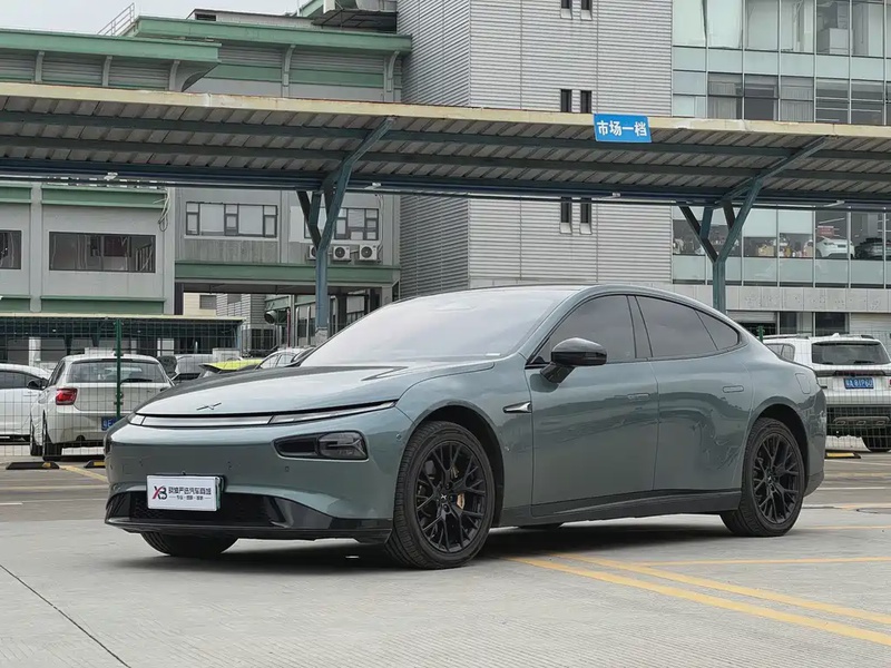 XPeng P7