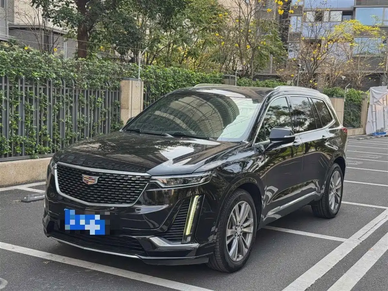 Cadillac XT6