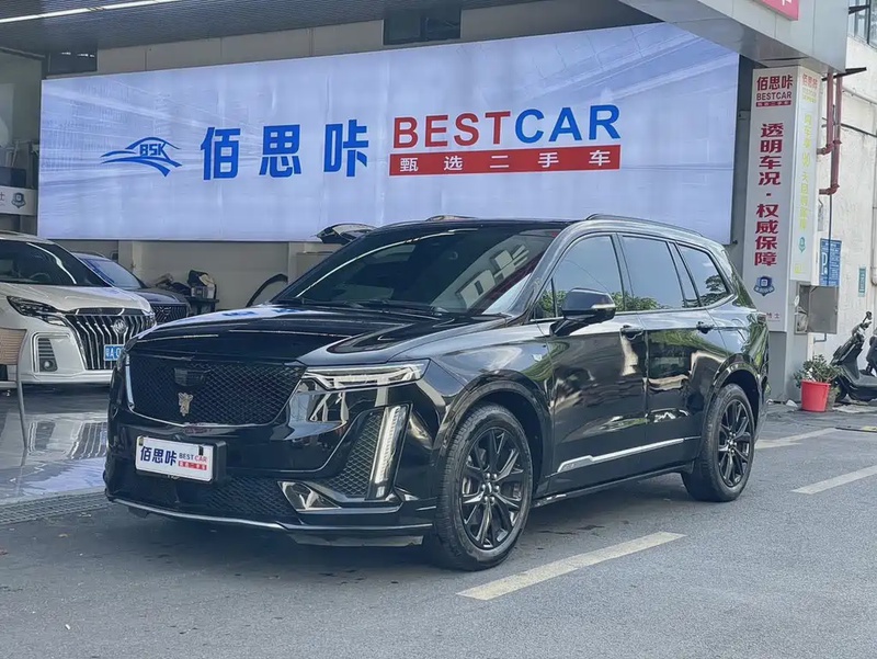 Cadillac XT6