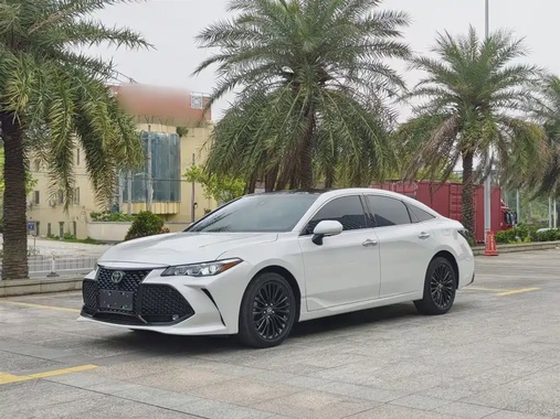 Toyota Avalon 2019