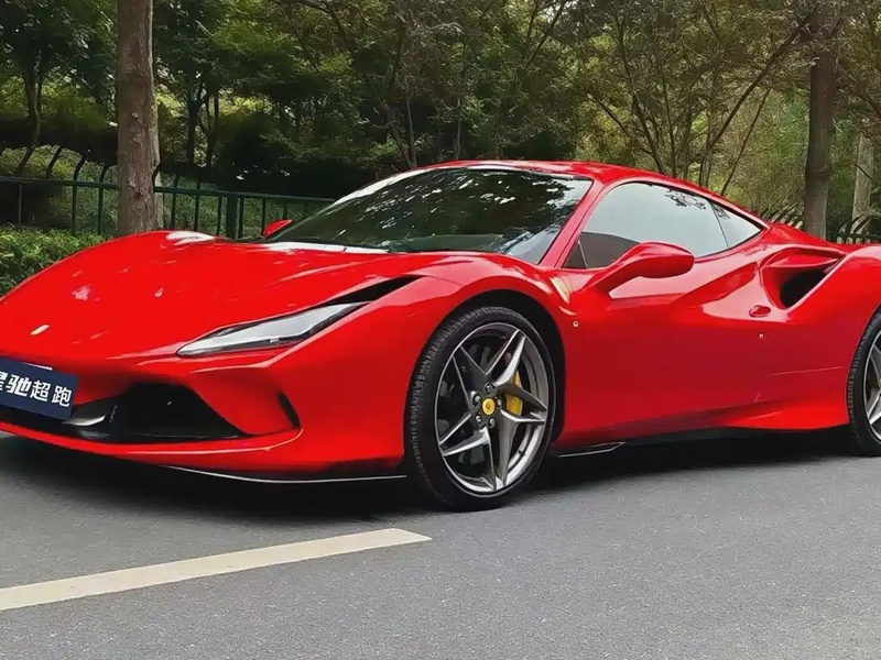 Ferrari F8