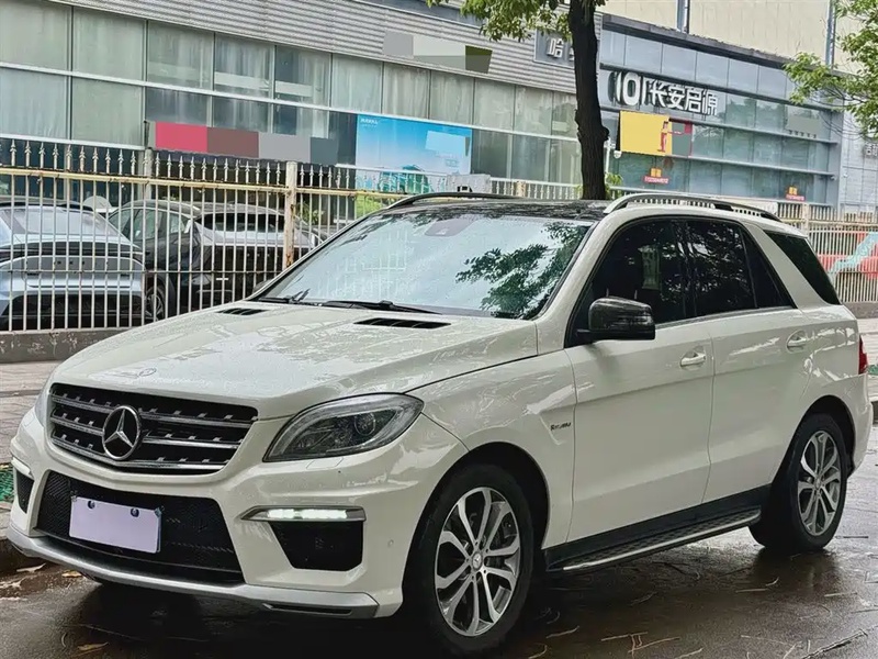 Mercedes-Benz M-Class