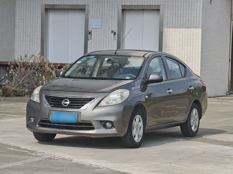 Nissan Sunny
