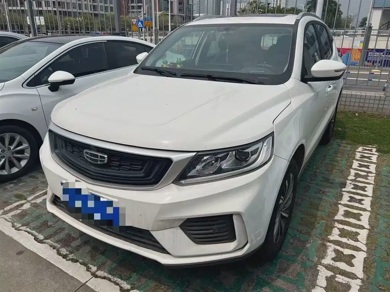 Geely X6