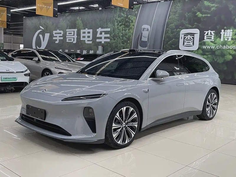 NIO ET5T