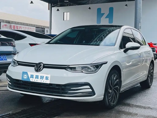 Volkswagen Golf 2024