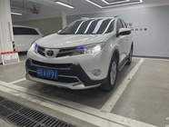 Toyota RAV4 2014