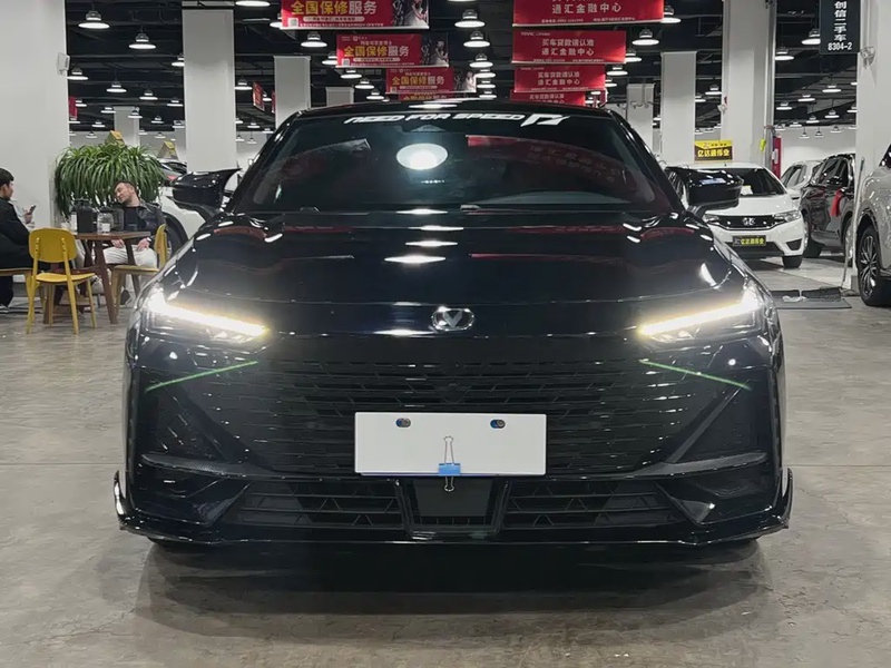 Changan UNI-V