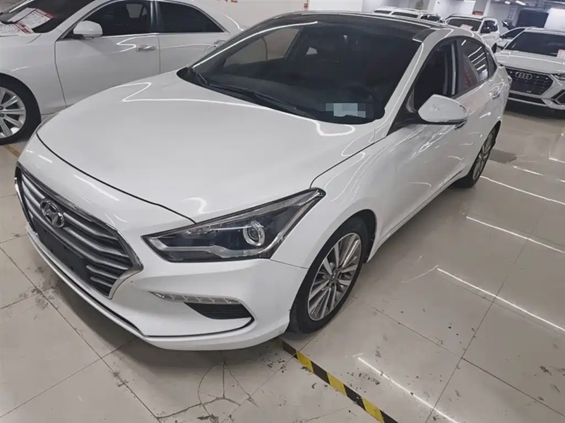 Hyundai Mistra