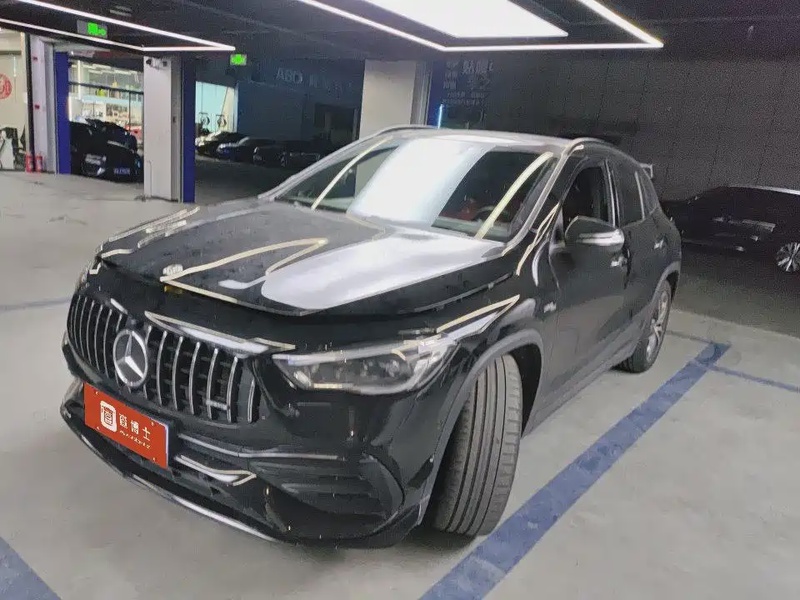 Mercedes-Benz GLA-Class