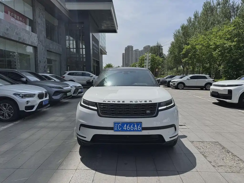 Land Rover Velar