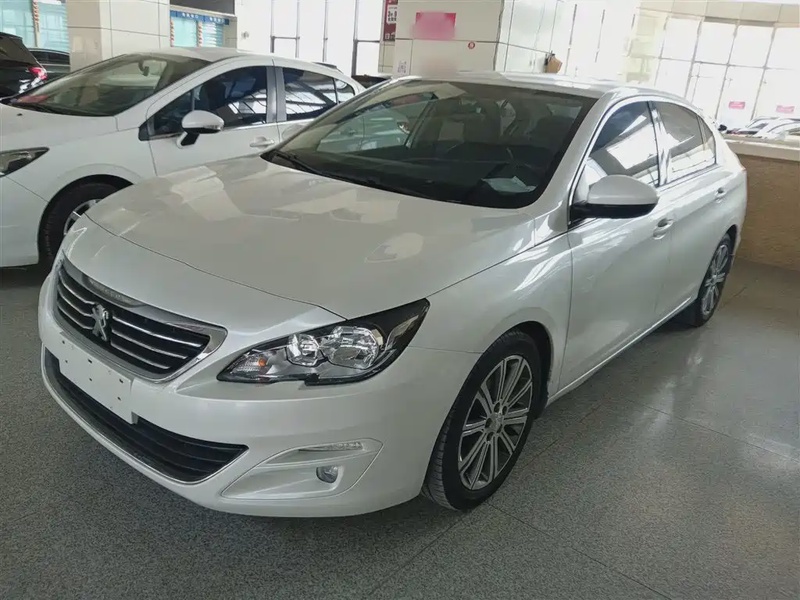 Peugeot 408