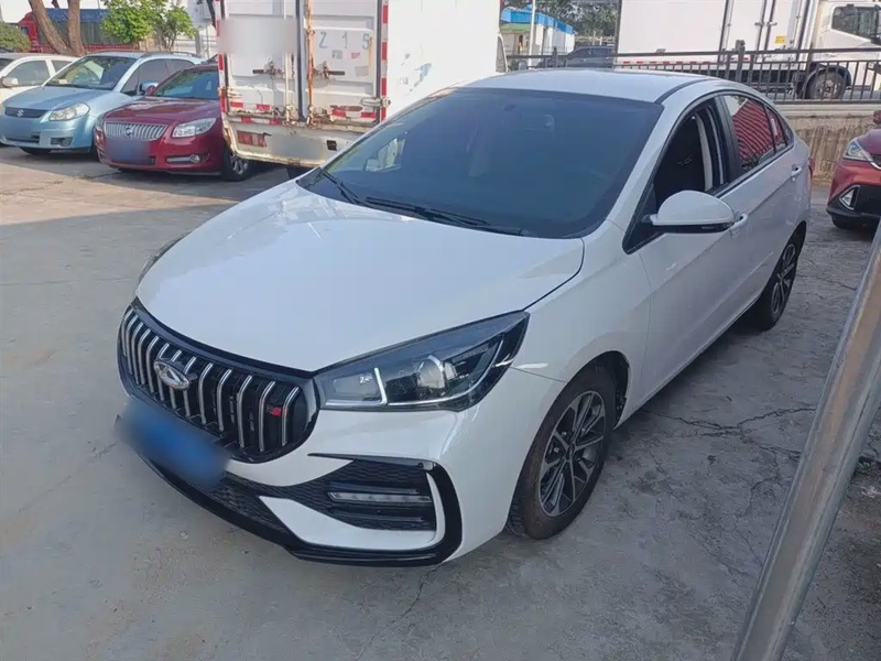 Chery Arrizo 5