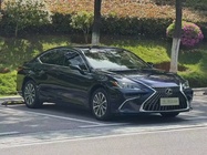 Lexus ES 2023