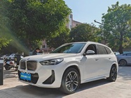 BMW iX1 2023