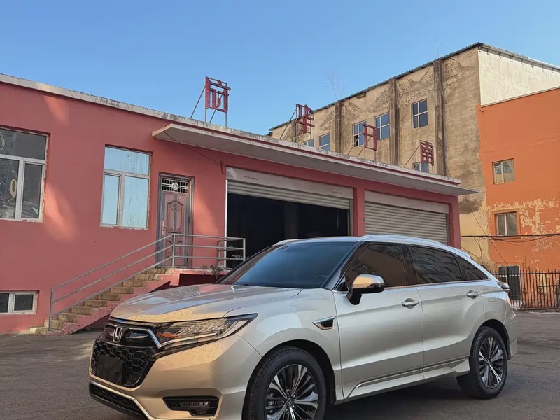 Honda UR-V