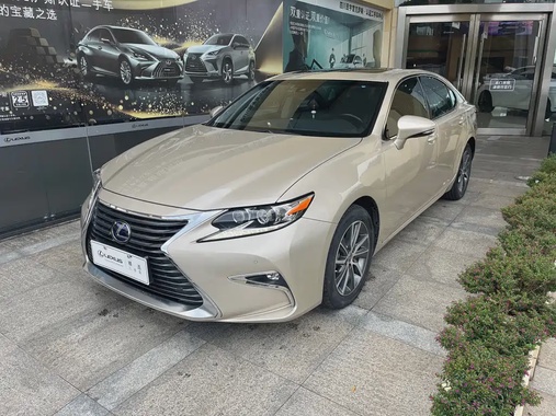 Lexus ES 2017