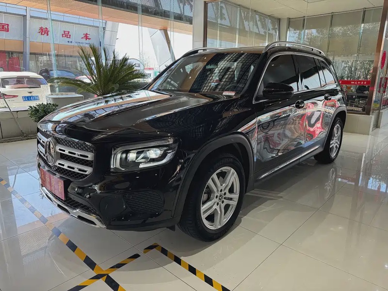 Mercedes-Benz GLB-Class