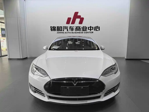 Tesla Model S 2015