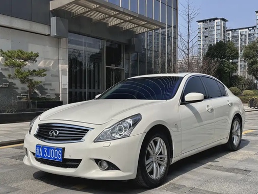 Infiniti G 2013