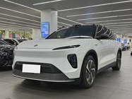 NIO ES8 2024