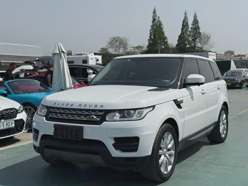 Land Rover Sport