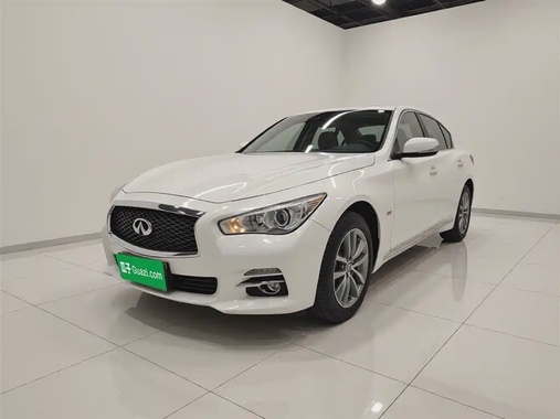 Infiniti Q50 2016