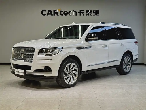 Lincoln Navigator 2023