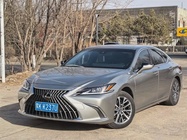 Lexus ES 2024