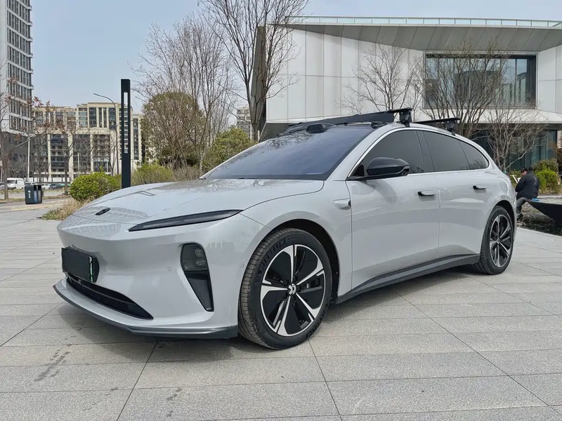 NIO ET5T