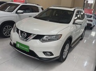Nissan X-Trail 2015