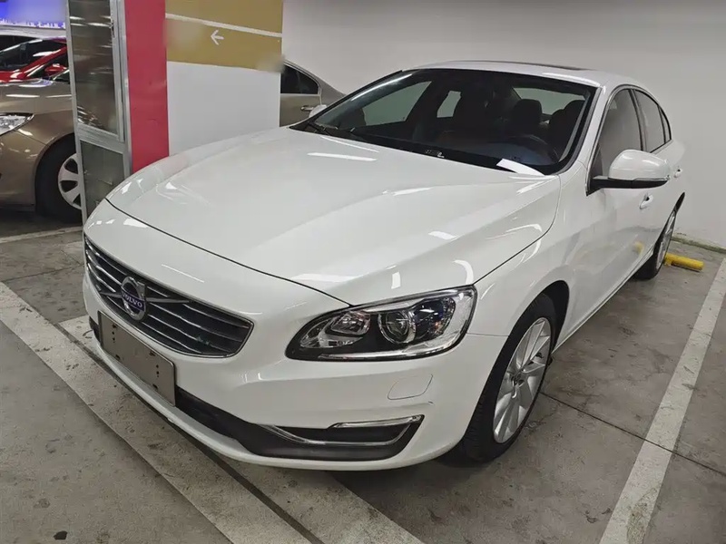 Volvo S60