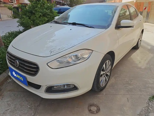 Fiat Viaggio 2014
