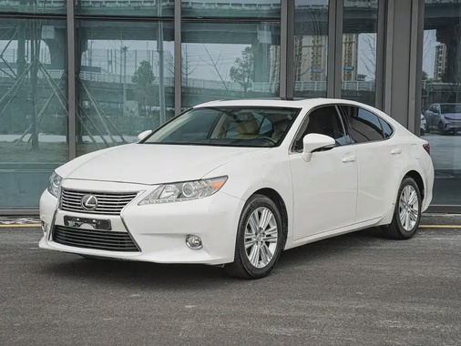 Lexus ES 2013