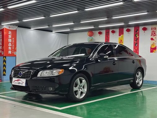 Volvo S80L 2012