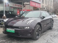 Zeekr 001 2022