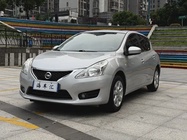 Nissan Tiida 2014