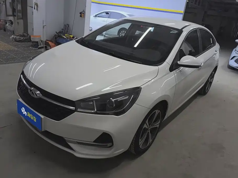 Chery Arrizo 5