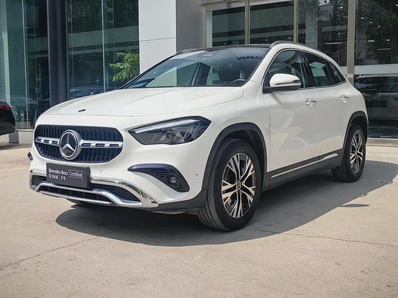 Mercedes-Benz GLA-Class