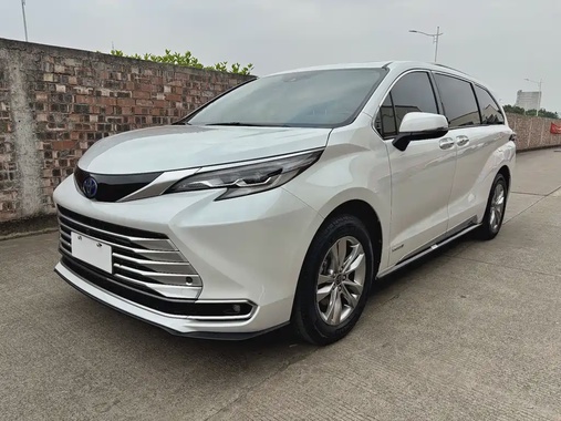 Toyota Sienna 2022
