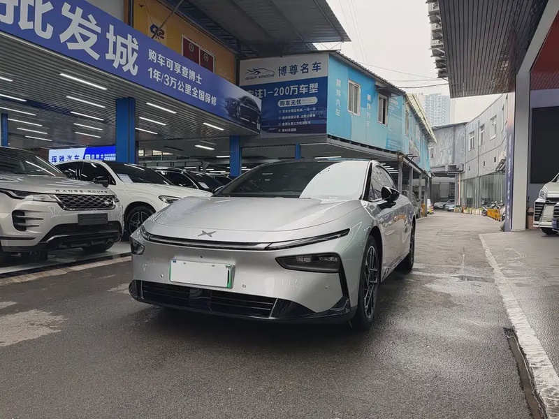 XPeng P7