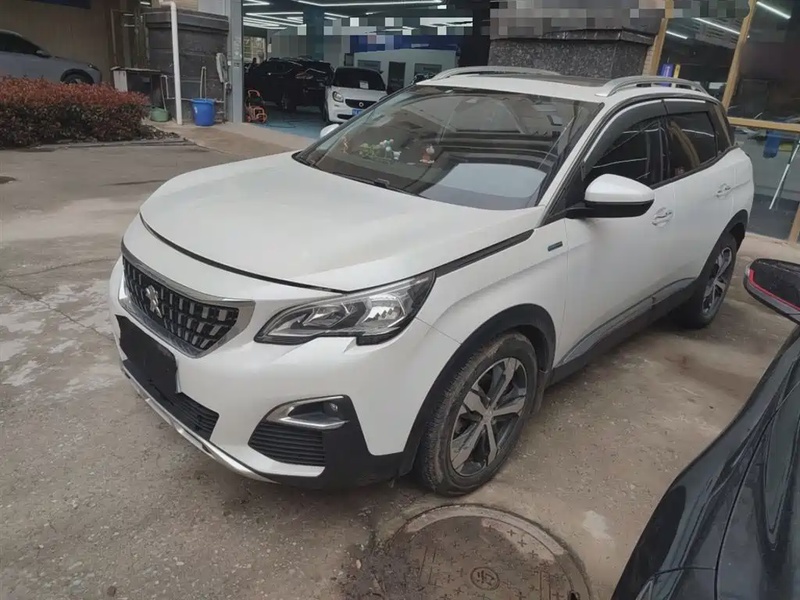 Peugeot 4008
