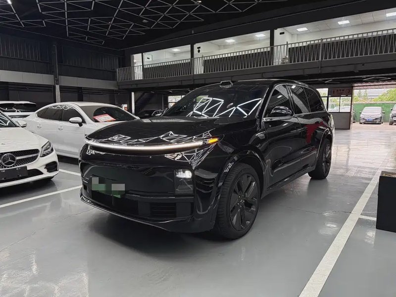 Li Auto L9