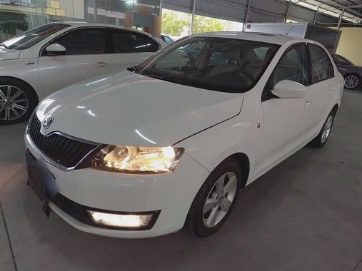 Skoda Rapid 2015