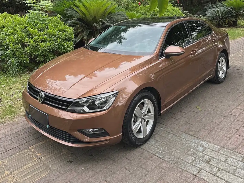 Volkswagen Lamando