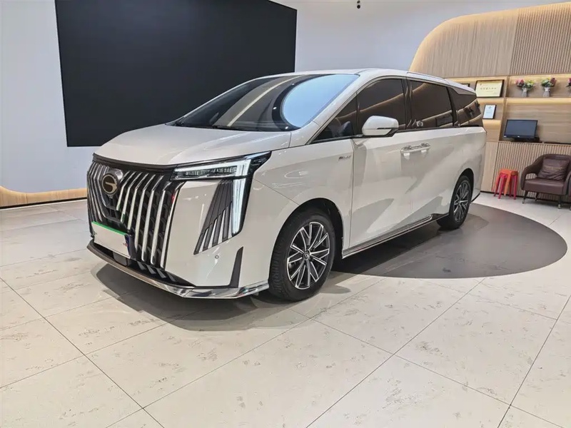 GAC M8