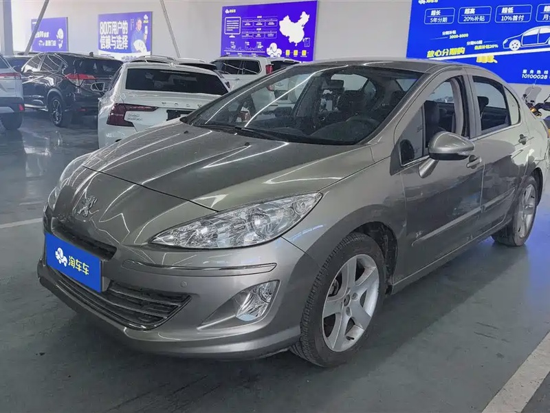 Peugeot 408