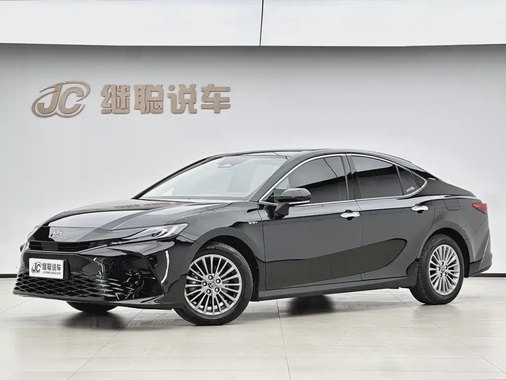 Toyota Camry 2024