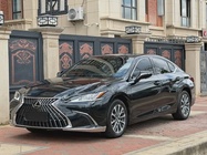 Lexus ES 2024